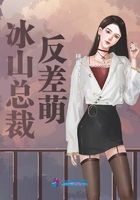 两女舌吻