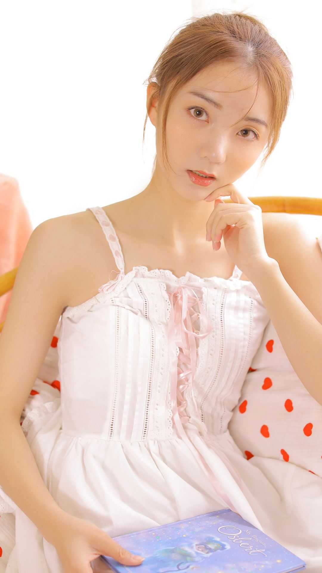 内村里菜